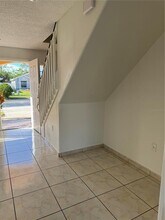 1349 Ivy Meadow Dr in Orlando, FL - Building Photo - Building Photo