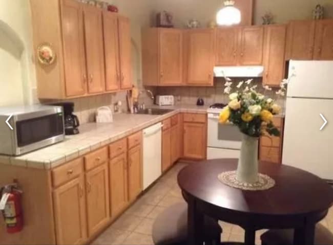 545 Lighthouse Ave in Pacific Grove, CA - Building Photo - Building Photo