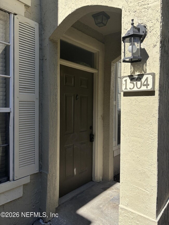 13703 Richmond Park Dr N in Jacksonville, FL - Building Photo - Building Photo