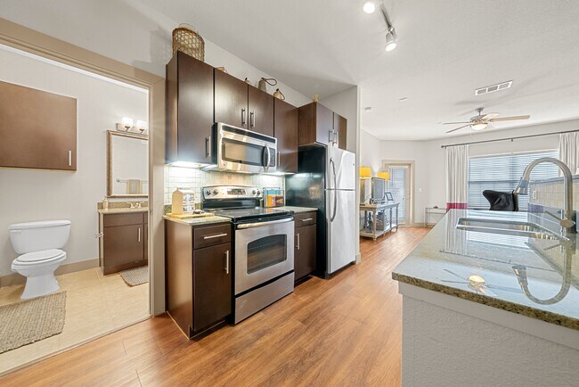 Elevate at Sundance in New Braunfels, TX - Building Photo - Building Photo