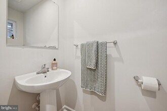 81 Southwind Dr in Gloucester Township, NJ - Building Photo - Building Photo