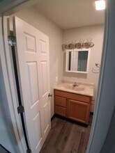 204 Grand Ave, Unit 15 in Johnson City, NY - Foto de edificio - Building Photo