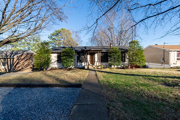 4900 Jonquil Dr in Nashville, TN - Building Photo