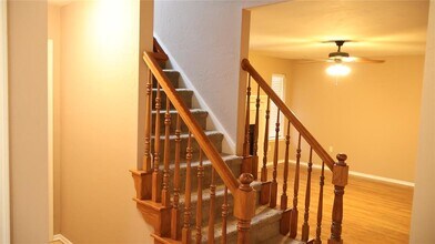 847 Rambling Oaks Dr in Norman, OK - Building Photo - Building Photo