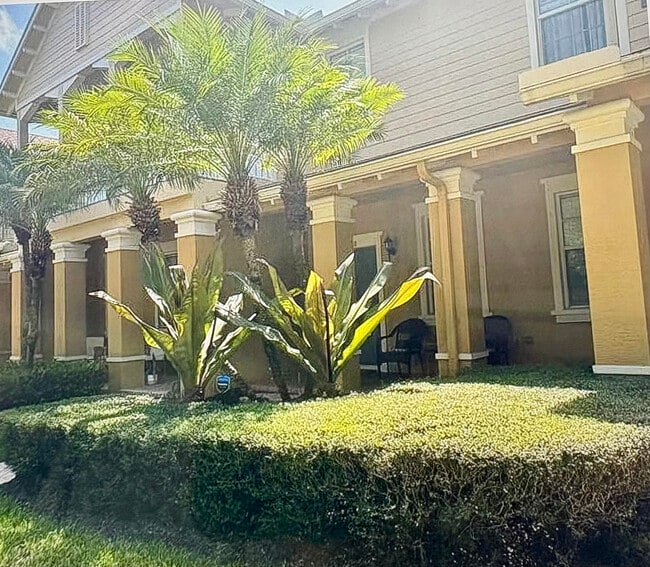 property at 188 W Thatch Palm Cir