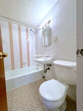 66 S Huntington Ave in Boston, MA - Building Photo - Building Photo