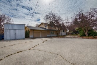 2960 S Apple St in Boise, ID - Building Photo - Building Photo