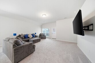 2434 Abbot Brk Dr in Iowa Colony, TX - Building Photo - Building Photo