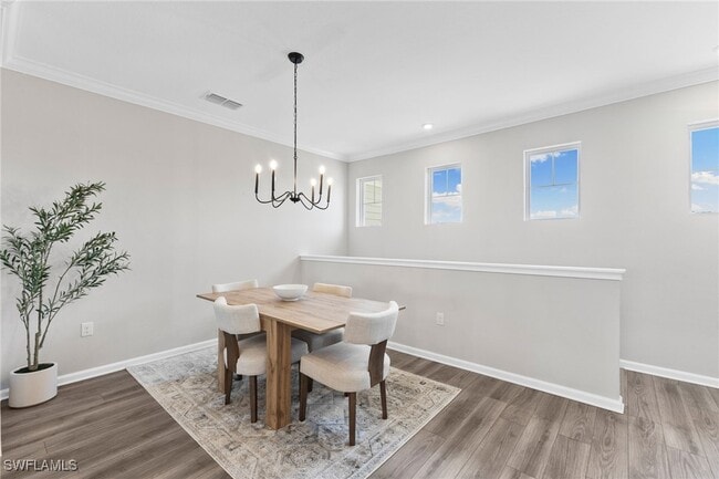 property at 4607 Arboretum Cir