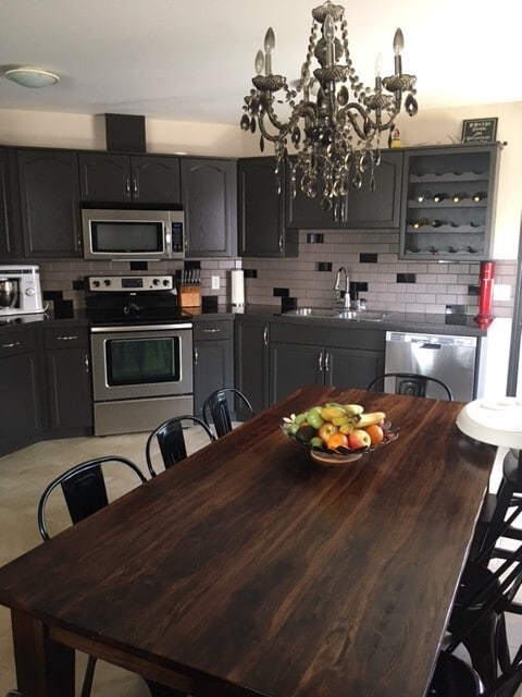 property at 4421-4447 47 Ave