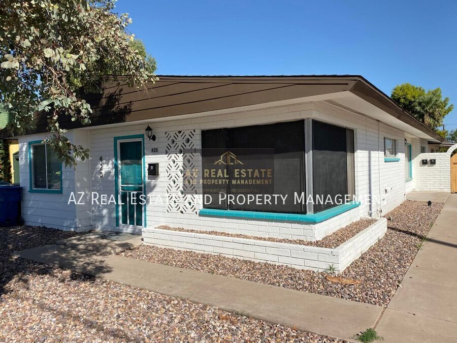 420 W Clark St in Mesa, AZ - Building Photo