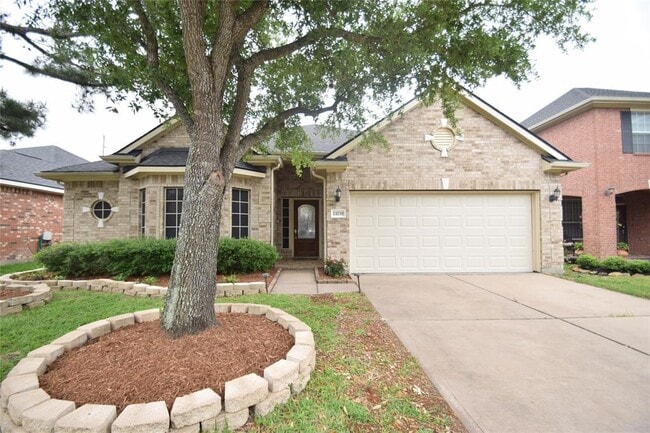 property at 24239 Yelverton Glen Dr