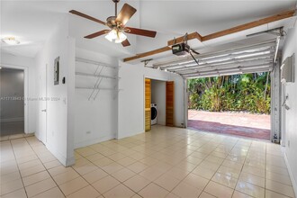 1535 Blue Rd in Coral Gables, FL - Building Photo - Building Photo