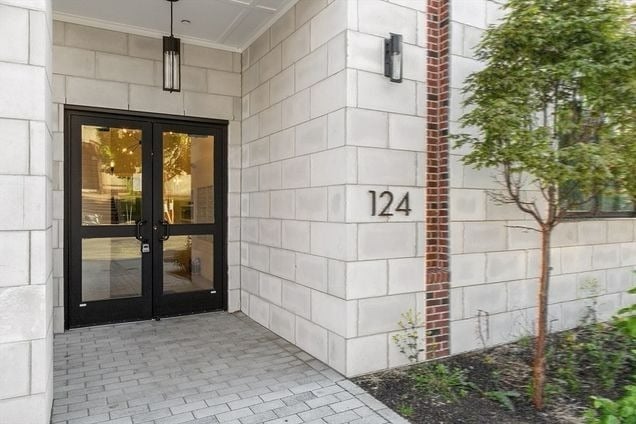 property at 124 Highland Ave