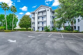 2954 Sadina St in Kissimmee, FL - Building Photo - Building Photo