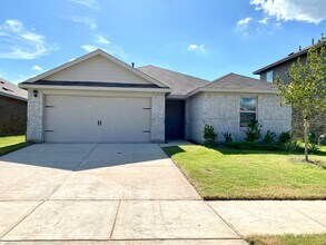 5111 Knob Hl Dr in Denton, TX - Building Photo - Building Photo