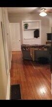 2131 W Wellington Ave, Unit 1 in Chicago, IL - Building Photo - Building Photo