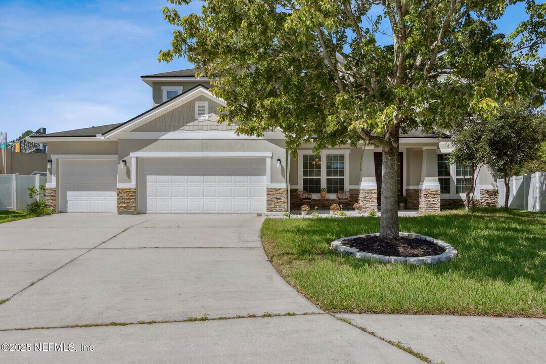 11470 Glenlaurel Oaks Cir in Jacksonville, FL - Building Photo