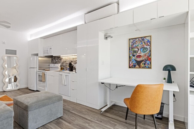 property at 12607 Larchmere Blvd