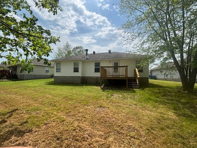 6406 SW Hillside Ave in Bentonville, AR - Building Photo - Building Photo