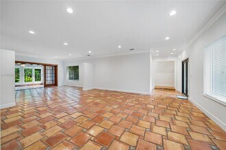 1039 Hardee Rd in Coral Gables, FL - Building Photo - Building Photo