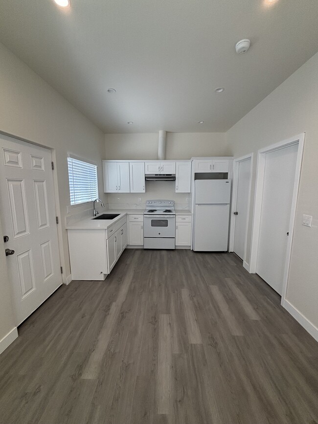 314 N Market St, Unit 5