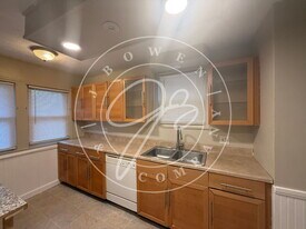 4310 Jackman Rd in Toledo, OH - Building Photo