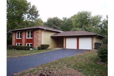 property at 8904 Grass Valley Ct