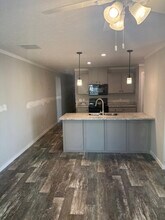 102 S California St, Unit Unit A in Sheridan, IN - Building Photo - Building Photo