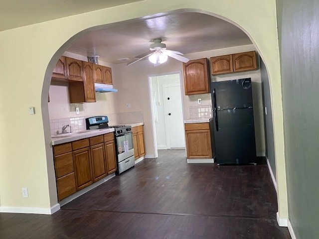 14602 Condon Ave, Unit 14602 Condon Ave in Lawndale, CA - Foto de edificio - Building Photo