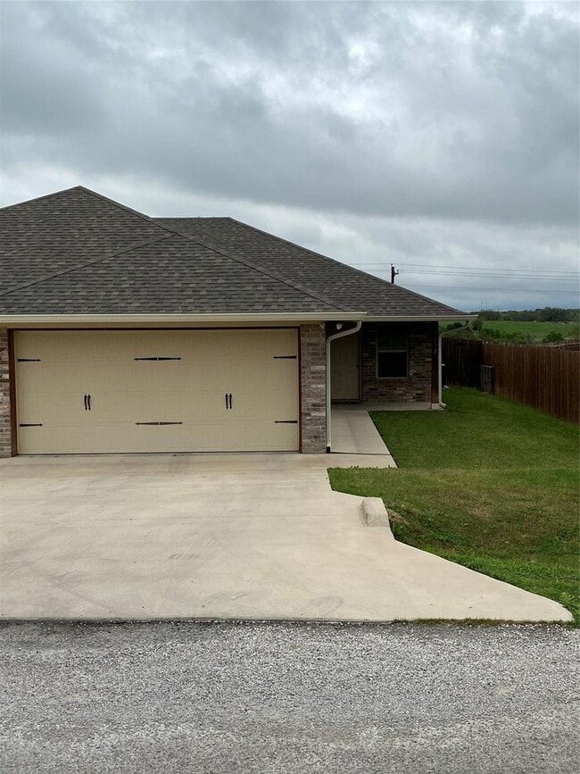 property at 3032 Weave Ct