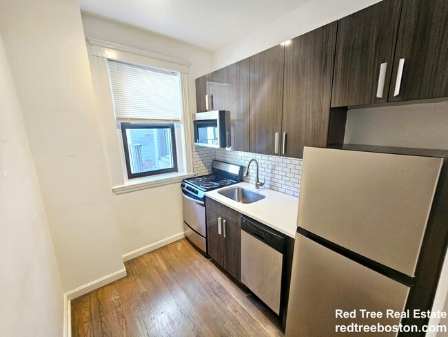 property at 11 Peterborough St