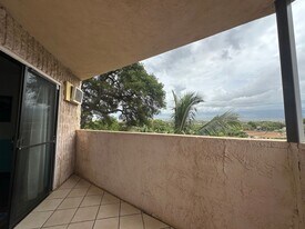 1032 S Kihei Rd in Kihei, HI - Building Photo