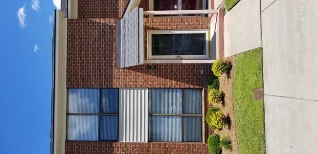 18 Upton Ct Dr in Greenville, NC - Building Photo - Building Photo