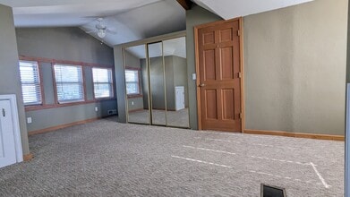 200 W Irvington Pl, Unit C in Denver, CO - Building Photo - Building Photo