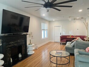 2206 16th St in Lubbock, TX - Foto de edificio - Building Photo