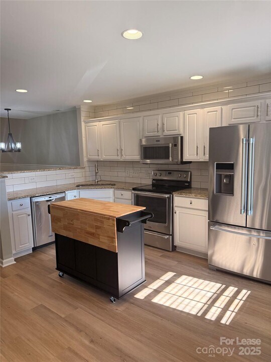 1010 Eagles Nest Ln in Indian Land, SC - Building Photo