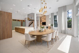 3201 E Stonebrook Cir in Davie, FL - Building Photo - Building Photo