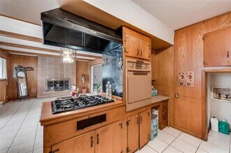 821 N Hampton Rd in Dallas, TX - Building Photo - Building Photo