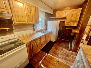 933 10th Ave in Helena, MT - Building Photo - Building Photo