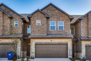 2414 Ash Ln in Sachse, TX - Building Photo