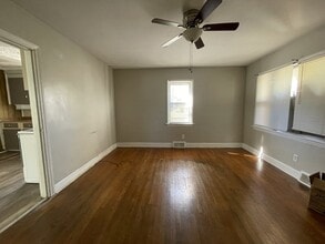 177 Daniels Pl in Madison Heights, VA - Building Photo - Building Photo