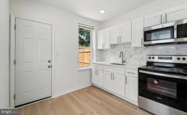property at 19 W Seymour St
