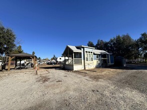 237 Durgin St in Ramona, CA - Building Photo - Building Photo