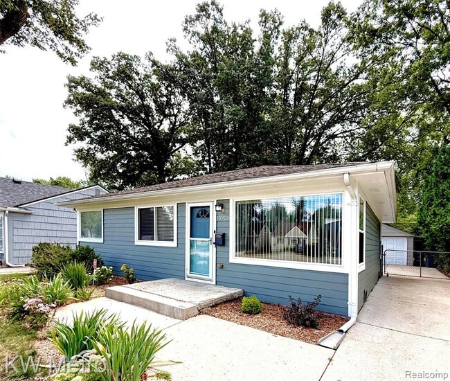 15925 W 14 Mile Rd