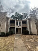 6683 Whispering Oak Pl in Memphis, TN - Building Photo