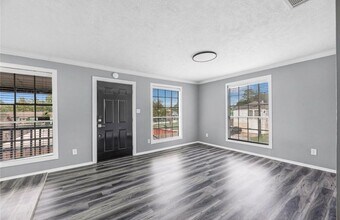 502 Frawley St in Houston, TX - Building Photo - Building Photo