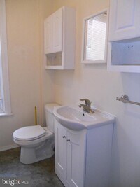 4265 Ridge Ave photo'