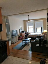8 Garrison St, Unit 705 in Boston, MA - Foto de edificio - Building Photo