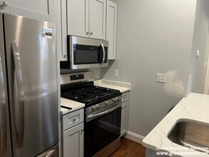 109 Endicott St, Unit 1 in Boston, MA - Building Photo - Building Photo
